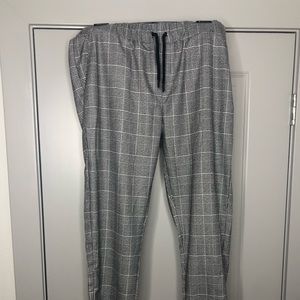 Brand new size large boohoo man smart joggers.